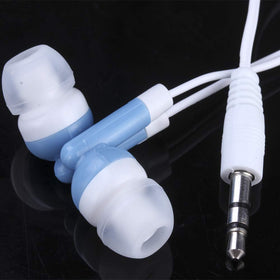 CN-Outlet earbuds with a 3.5mm plug compatible with multiple devices