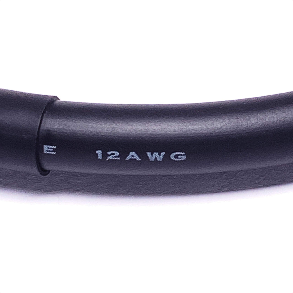 CNCESS CESS-163-3f premium audio cable for hi-fi and home theater setups.