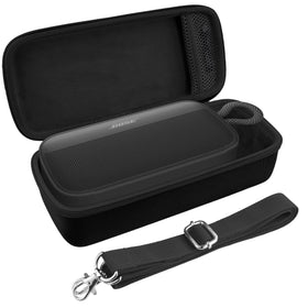 co2CREA dual zipper detail providing smooth closure and security for Bose SoundLink Plus
