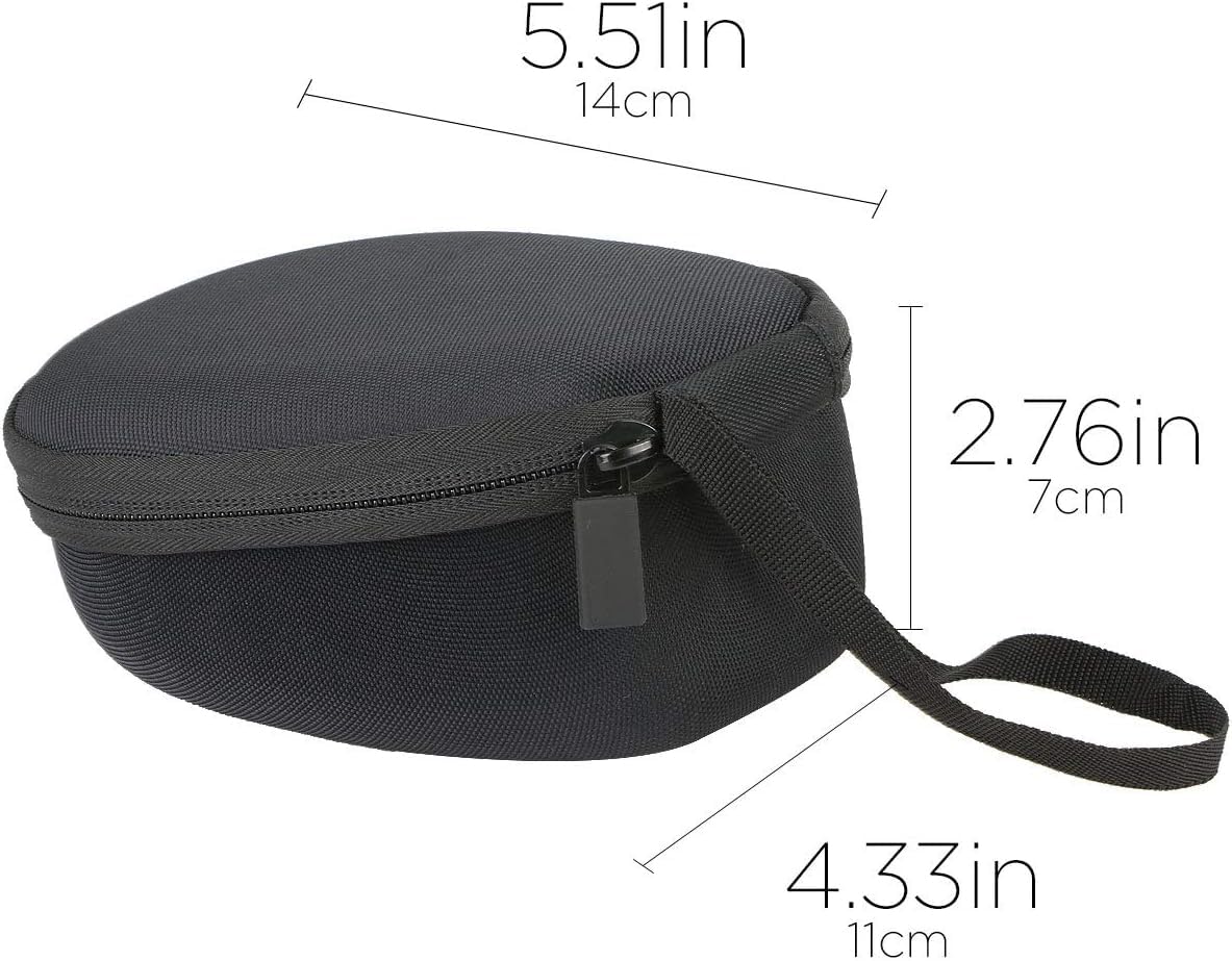 co2CREA hand strap enables easy carrying of SHOKZ headphones while commuting.