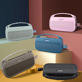 co2CREA mint case demonstrates dust and bump protection in outdoor use.
