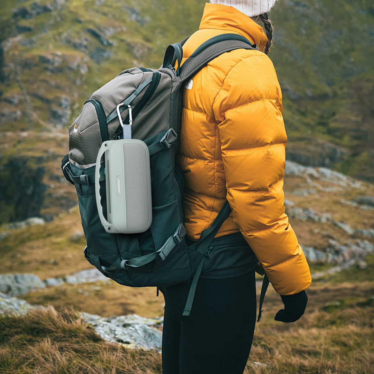 co2CREA case for SoundLink Flex Gen 2 shown in real-use outdoor scenario.