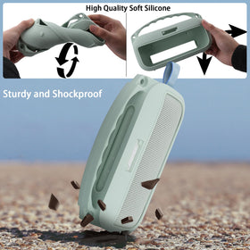 co2CREA silicone cover with carabiner enables easy attachment to bags during trips.