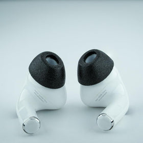 Comply TrueGrip Max secure-seal fit demonstrates noise isolation benefits during commutes.