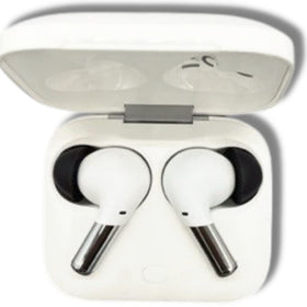 COMPLY TW-700-B ear tips in charging case during charging