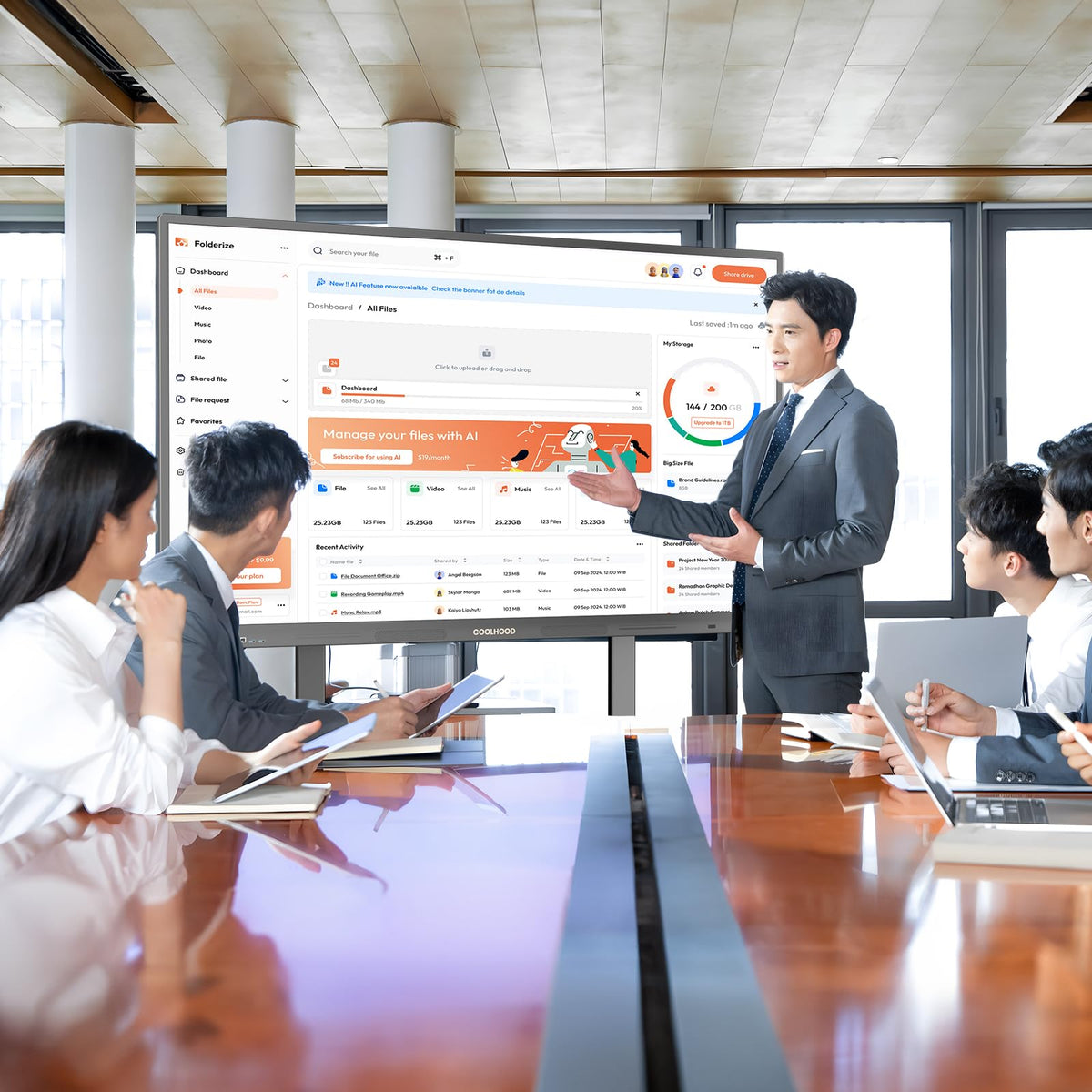 COOLHOOD open app ecosystem with cloud storage for flexible workflows.