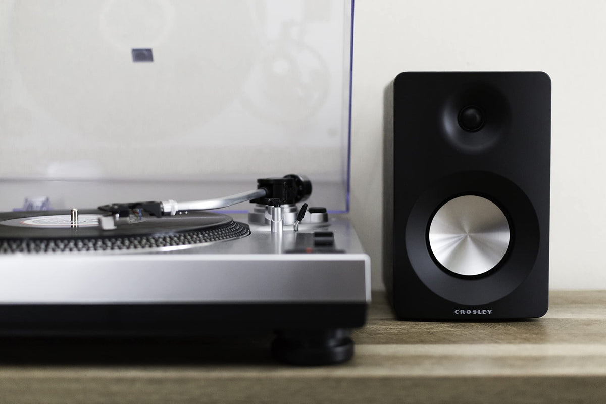 Crosley C100A-SI removable headshell enabling cartridge upgrades