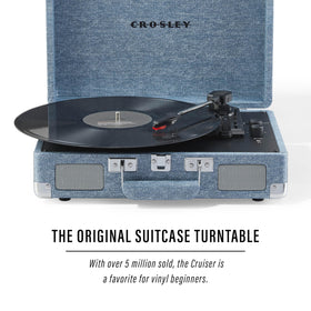 Crosley CR8005F-WD Cruiser side controls for easy playback and adjustment.