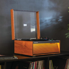 Included 45 adapter simplifies playing 7-inch singles