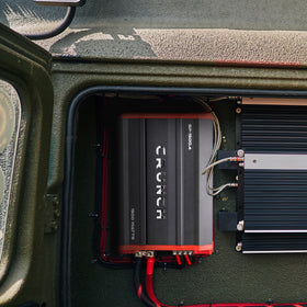 Crunch GP-1500.4 top label displays model and power specs clearly.