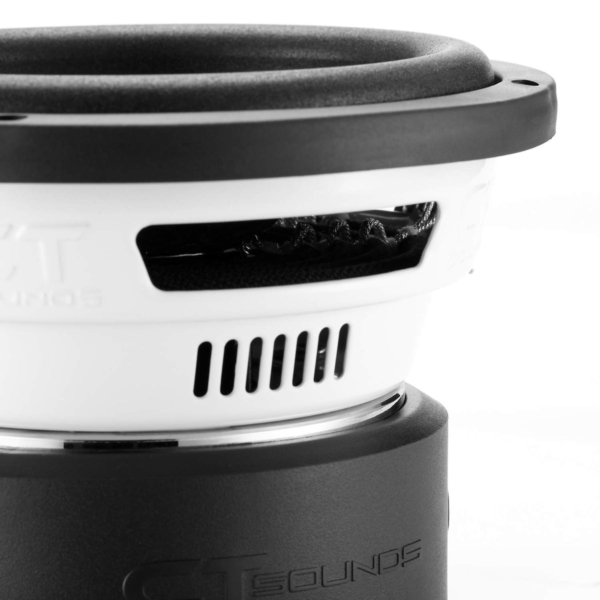 CT Sounds dual tinsel leads and spade terminals for secure, easy electrical connections