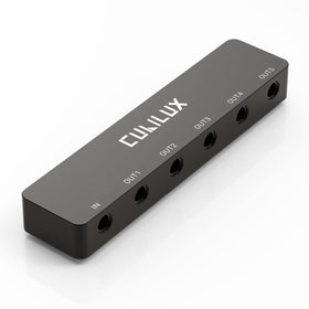 Cubilux 5-Way AUX splitter front view enabling five headphones to share audio.