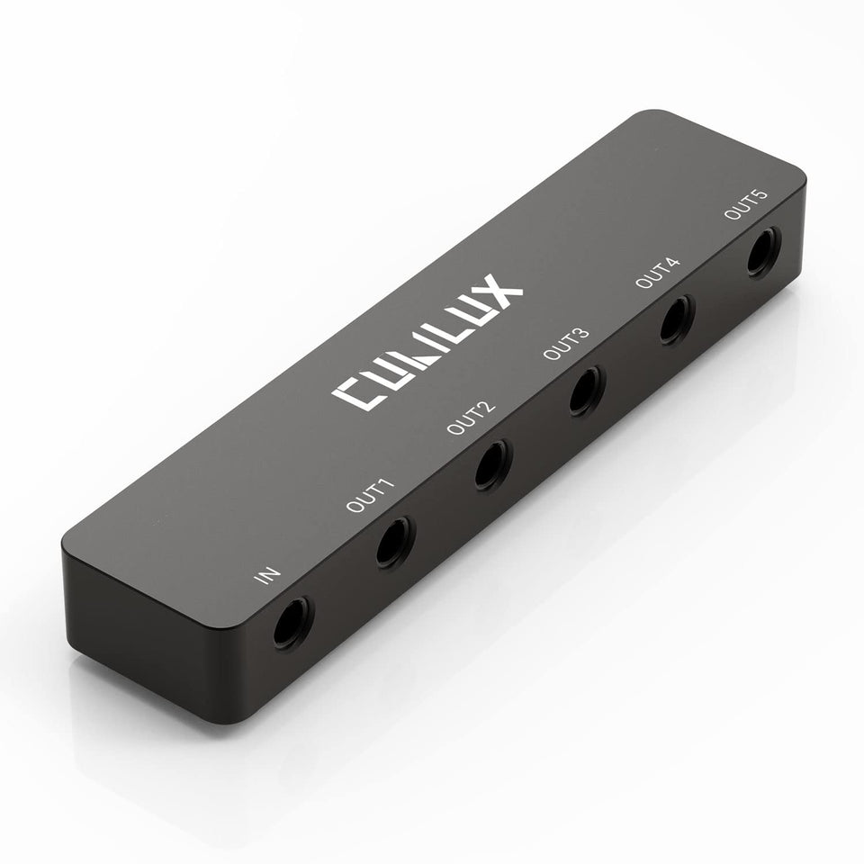 Cubilux 5-Way AUX splitter front view enabling five headphones to share audio.