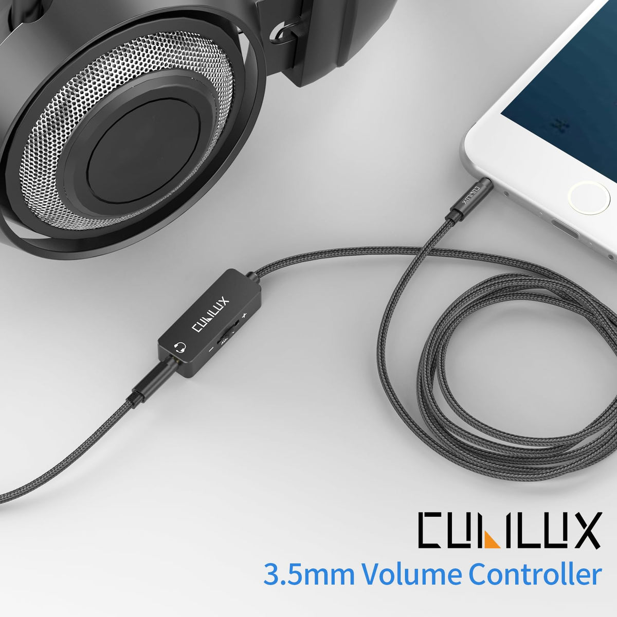 Cubilux inline control close-up showing stepless volume adjustment.