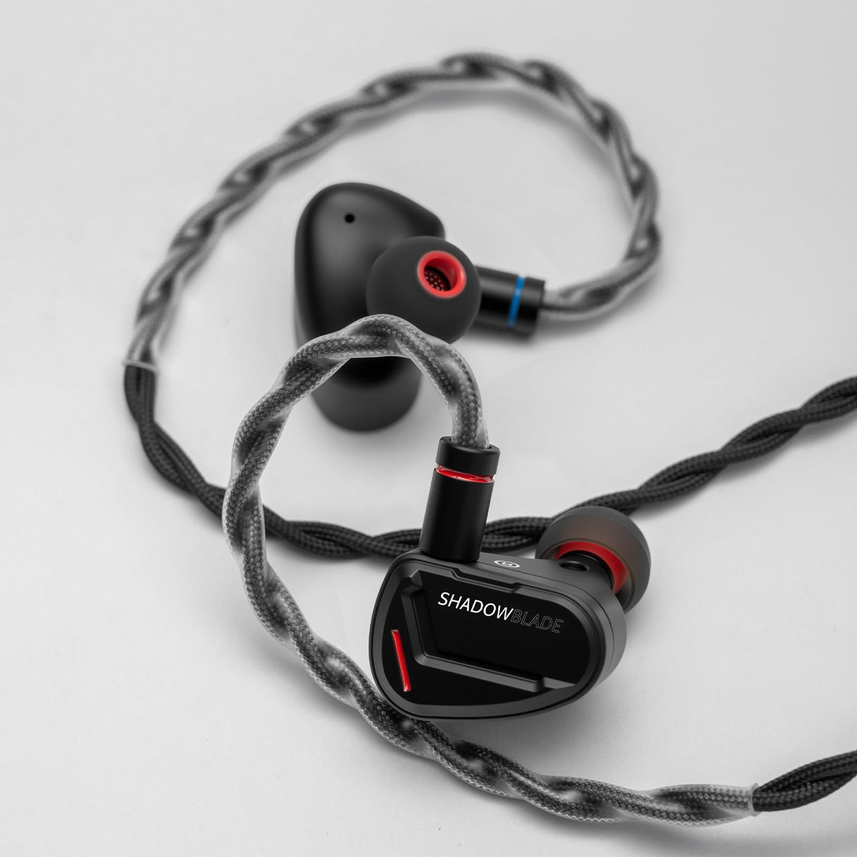 CVJ Jackdaw 1.25m length offers comfortable reach for home and on-the-go use