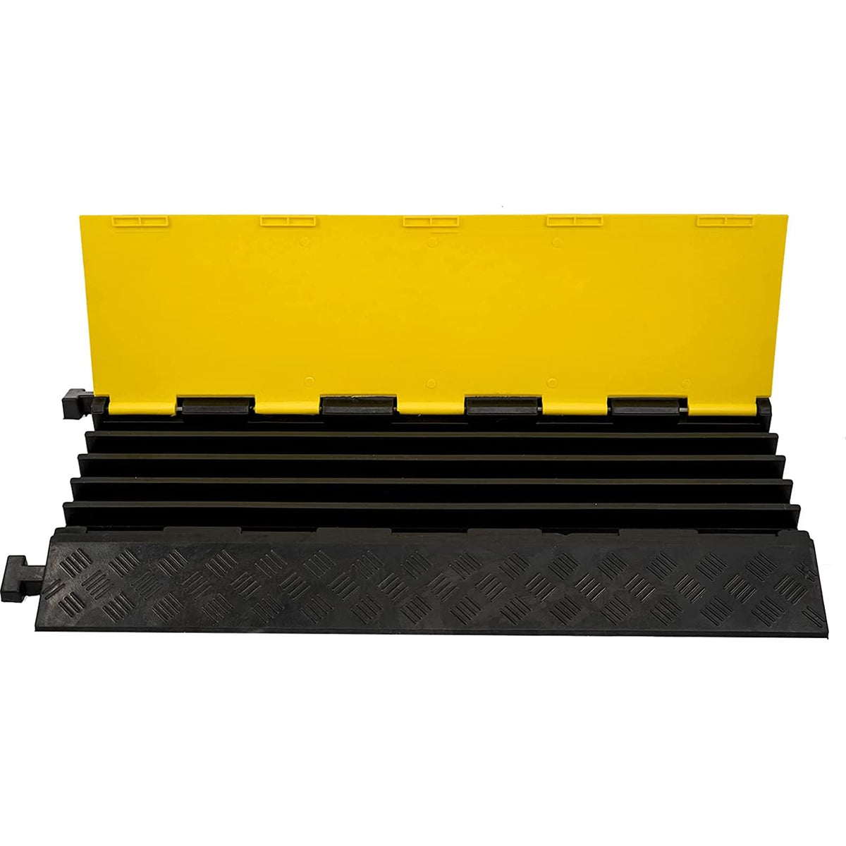 CXRCY ramps protecting hoses and cords during heavy traffic