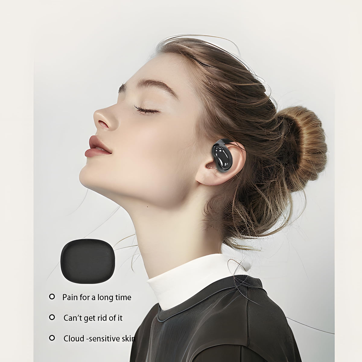 CYBERDRIVE smart touch controls simplify adjusting volume or answering calls.