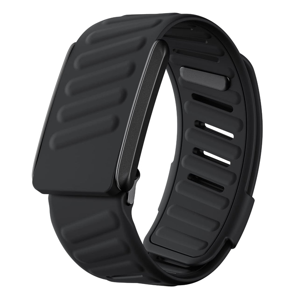 DADO Comfort silicone wristband for Whoop 4.0, all-black, secure daily wear during workouts.