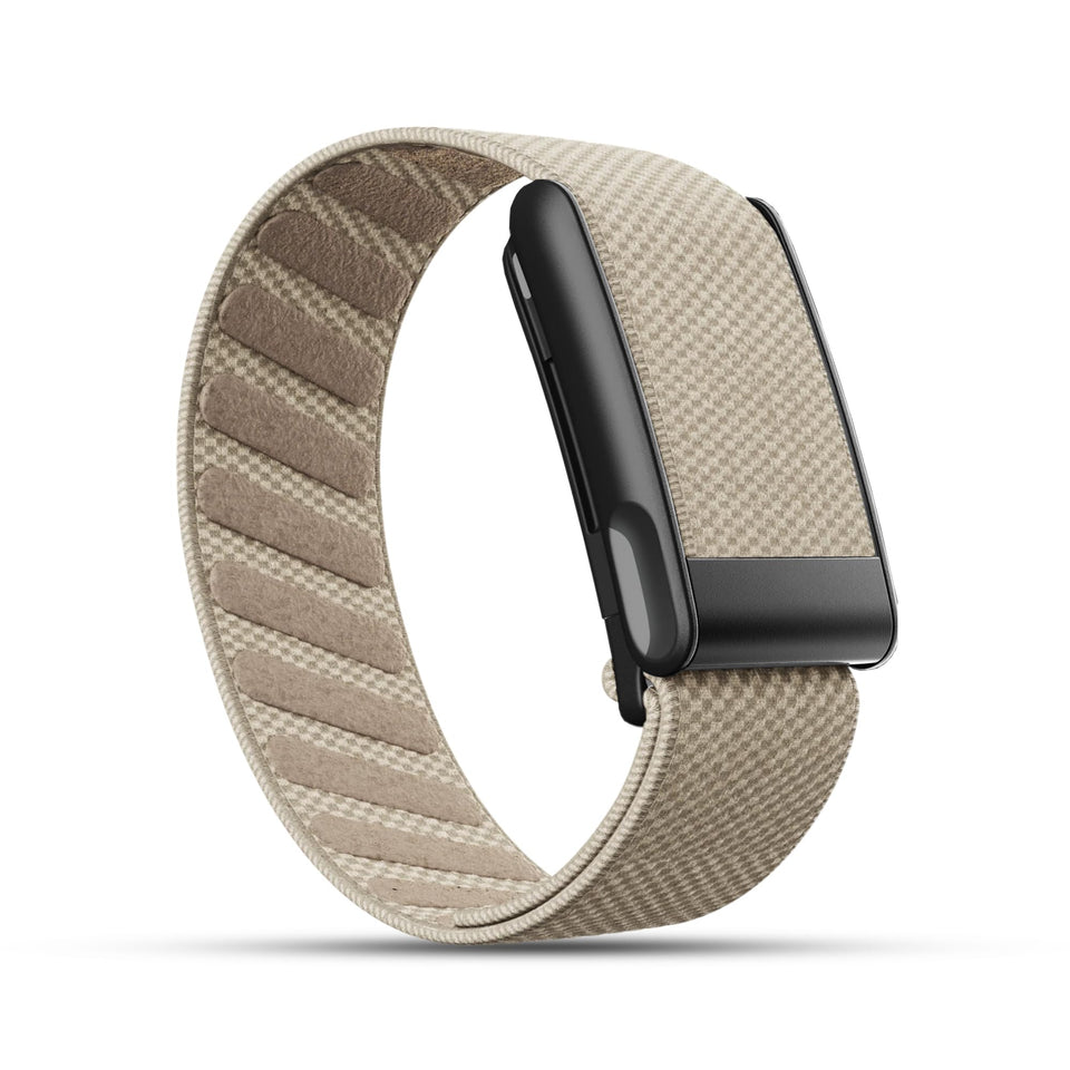 DADO front view of nylon band showing slim profile and comfortable fit