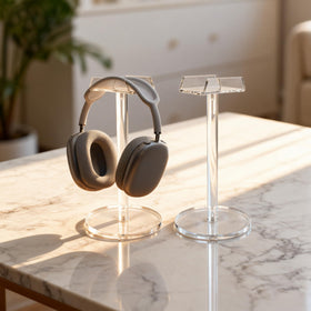 Dealpoli acrylic desktop headset stand packaging view suggests gift-ready presentation.