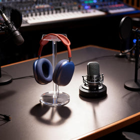 Dealpoli acrylic headphone stand product shot shows easy installation.