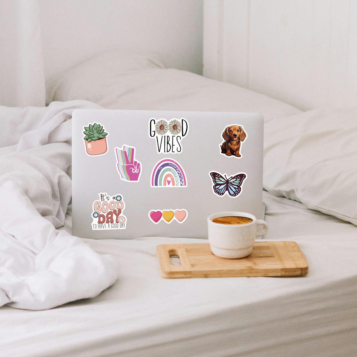 Debinolo teen sticker collection ideal for backpacks and notebooks.