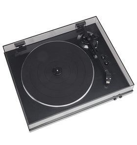 Denon DP-300F manual-lifter allows precise track selection