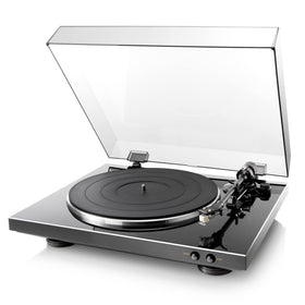 Denon DP-300F platter-assembly delivers stable rotation for clear sound