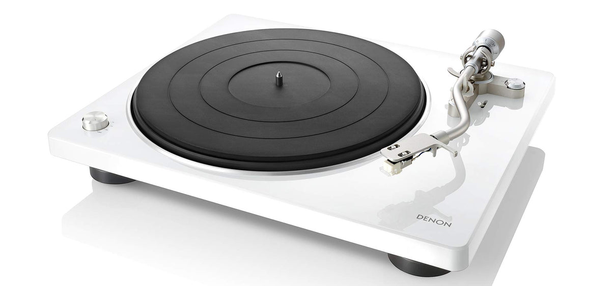 Denon DP400 front view highlighting sleek design for home listening