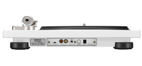 Denon DP400 weighted platter demonstrates smooth, stable playback in everyday use