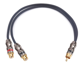 Devinal dual-female end enables easy connection to a second amplifier or subwoofer.