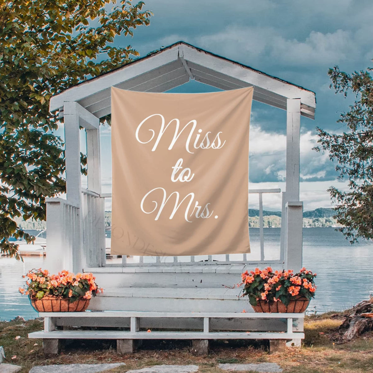 DEVONDESIGN Miss to Mrs backdrop for photos with chic bridal decor.