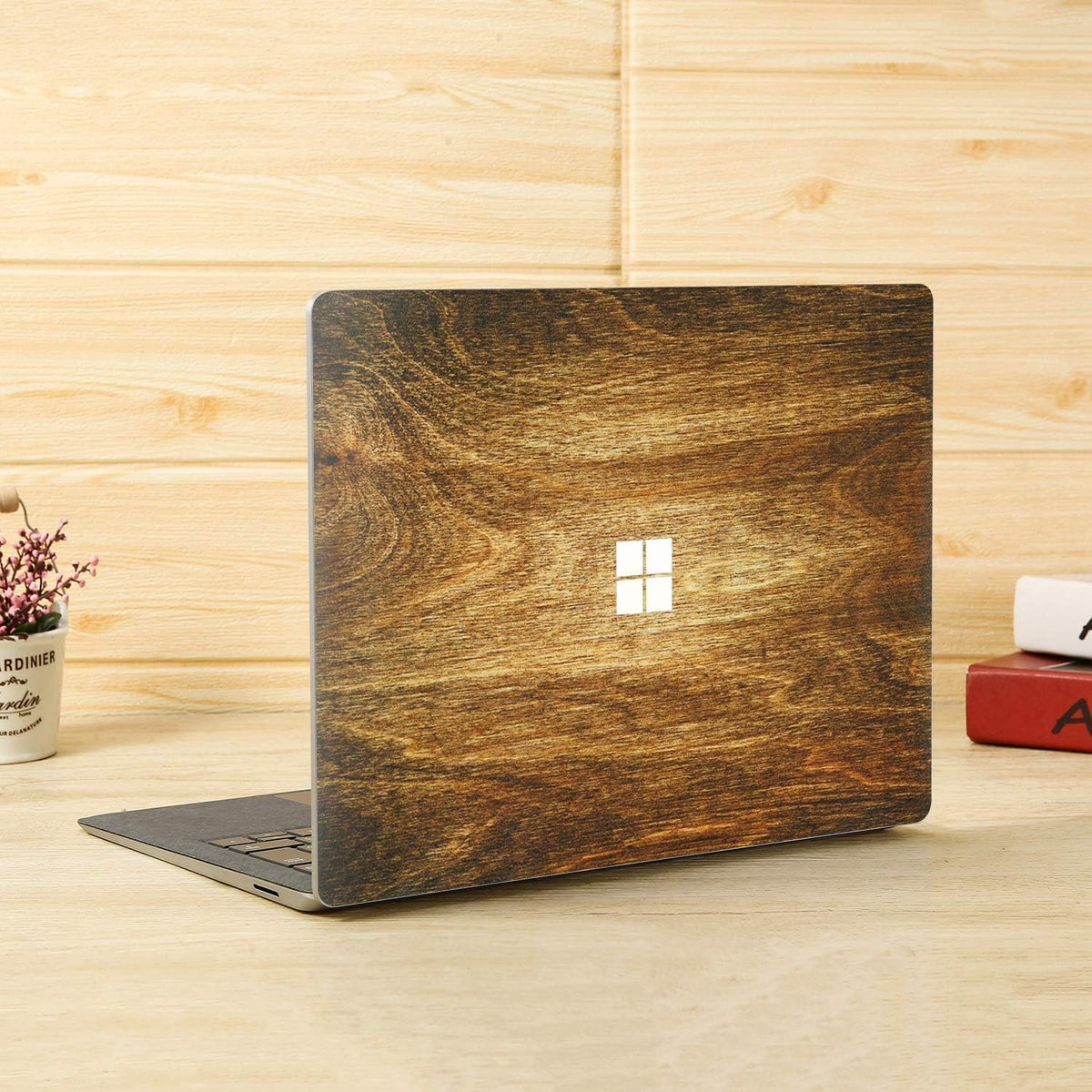 Digi-Tatoo wood texture 2 skin adds elegant look while guarding edges