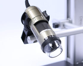 Dino-Lite AM4113ZT standard working distance supports balanced viewing.