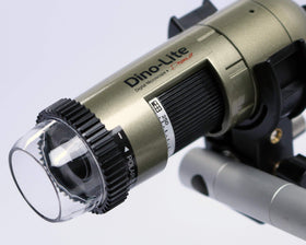 Dino-Lite AM4113ZT Windows and Mac software for capture and analysis.