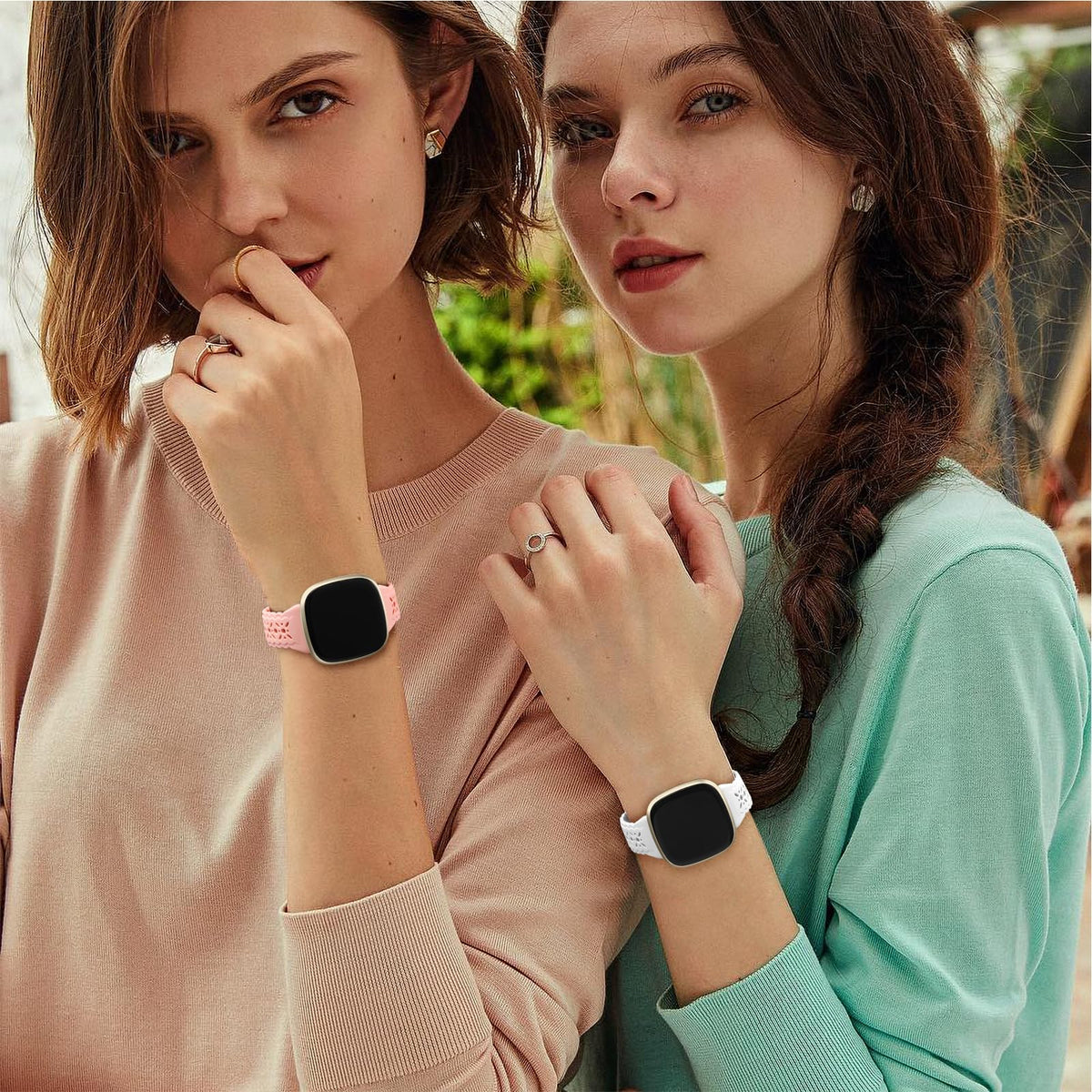 Dirrelo easy-clean silicone band after activity, simple maintenance.