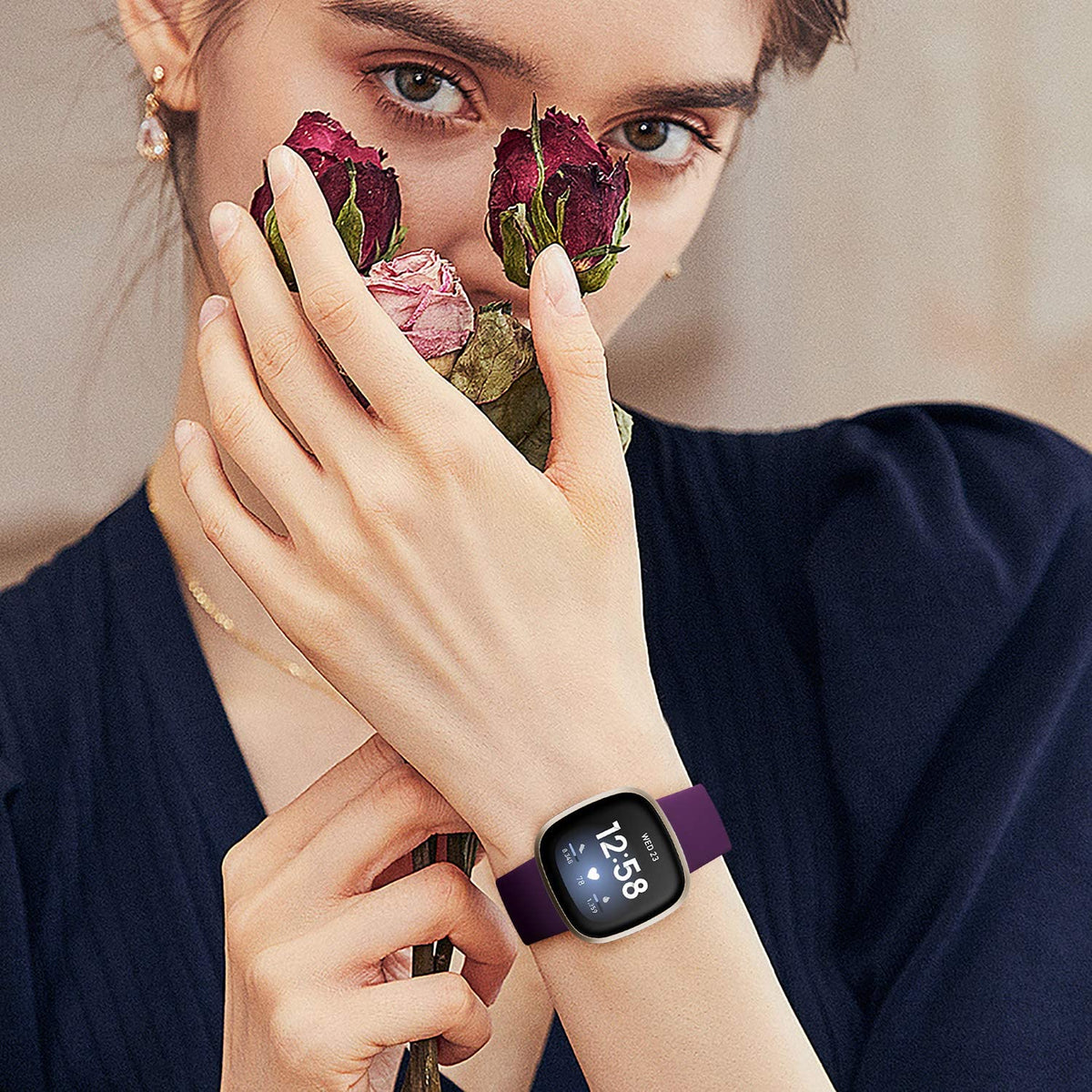 Dirrelo Fitbit Sense small strap with easy buckle for quick swaps
