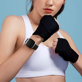 Dirrelo Versa 3 band closeup buckle—new safety latch for secure fit.