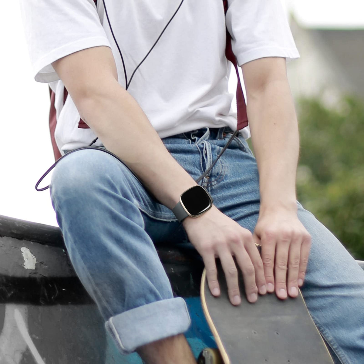 Dirrelo Versa 3 band soft TPU close-up showing flexible, sweat-resistant material.