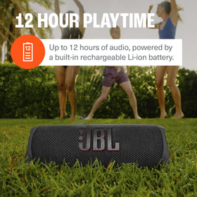 Divvi hardshell case inner velvet lining protecting JBL Flip 6.