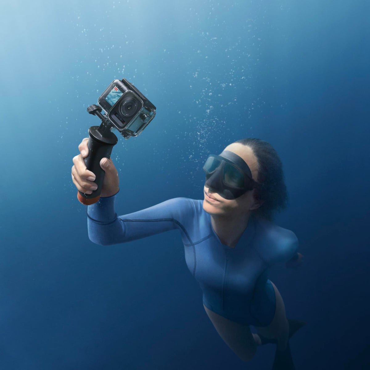 DJI anti fog inserts maintain lens clarity in deep water.