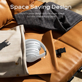DOQAUS 3.5mm cable and USB port showing wired fallback and fast charge benefit