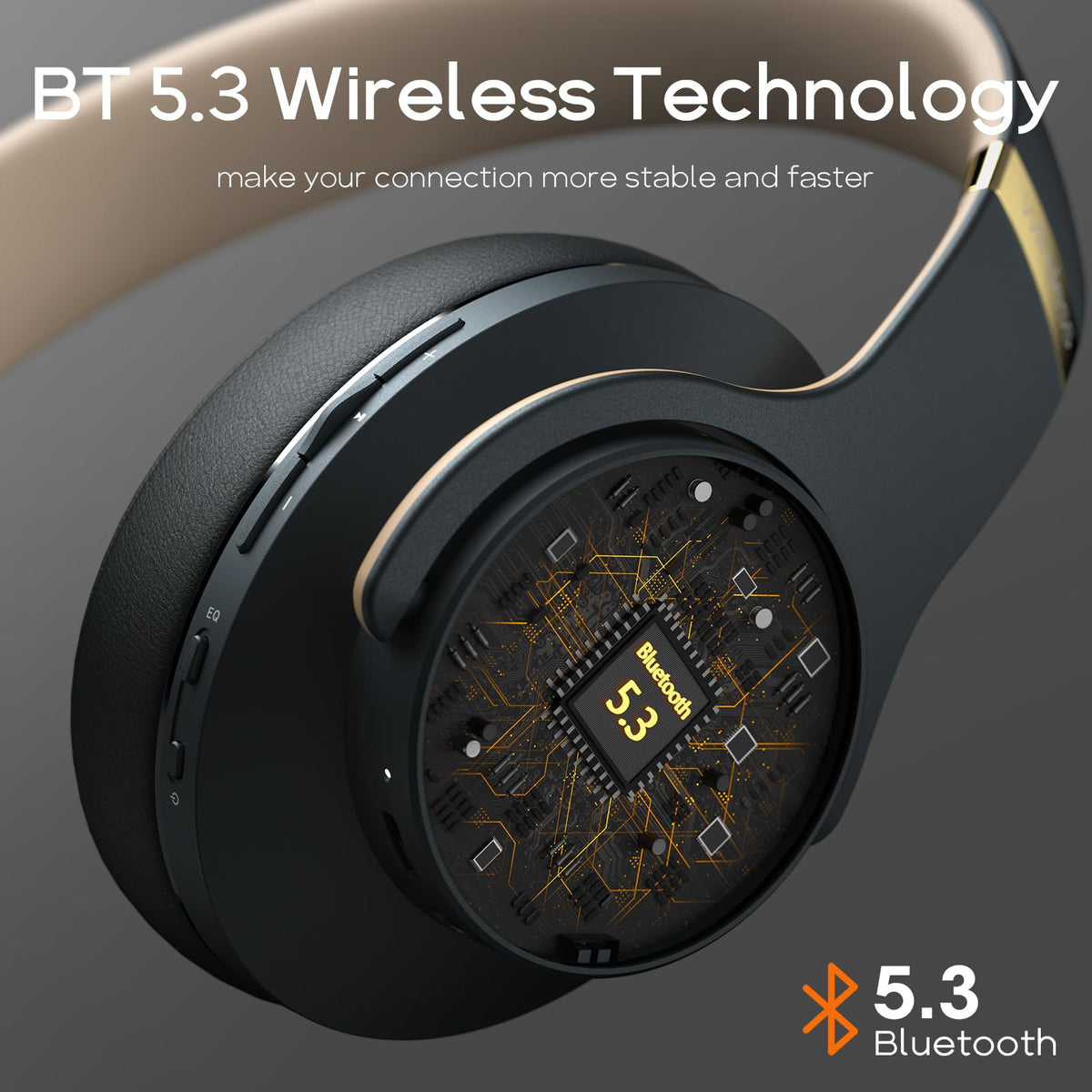 DOQAUS worn by commuter demonstrating clear audio and comfortable all-day use