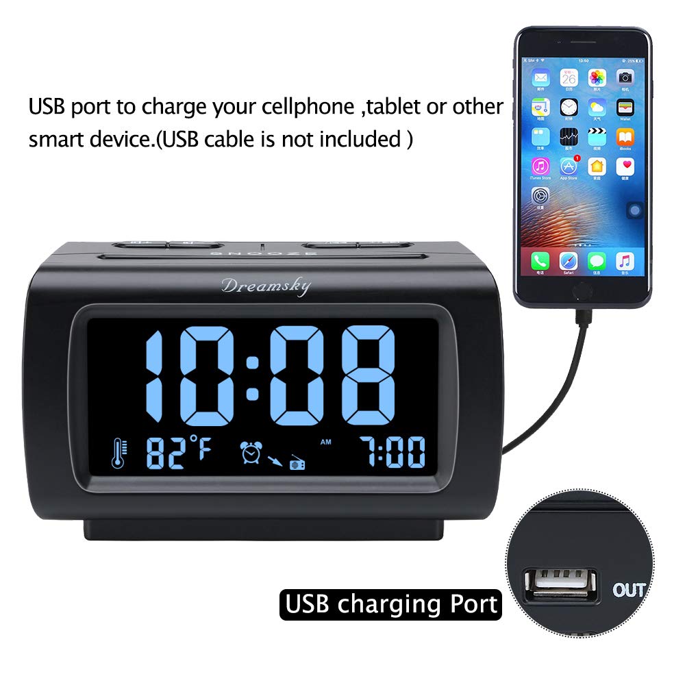 DreamSky display close-up highlighting 4-inch numbers and dimmer benefit