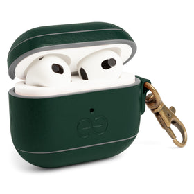 Dreem Om Case Green front view highlights wireless charging access
