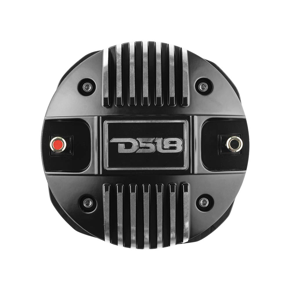 DS18 PRO-DKH1 compact, versatile unit suitable for clubs and installations.
