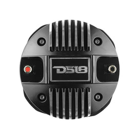 DS18 PRO-DKH1 compact, versatile unit suitable for clubs and installations.