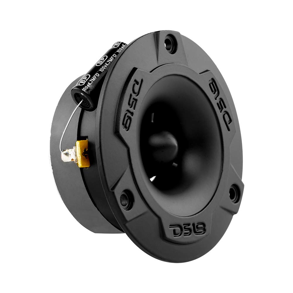 DS18 mounted in car dash demonstrating direct high-frequency projection for clarity