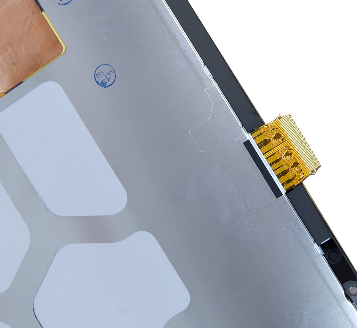 Eaglewireless replacement screen next to tablet frame demonstrating correct size and alignment