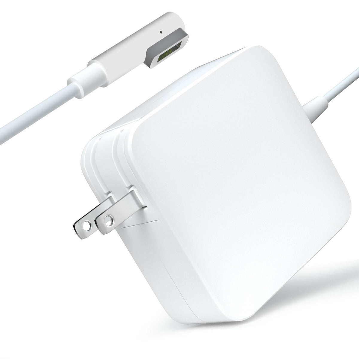 Eaneey 60W Mag2 charger front view highlights its compact, travel-friendly profile.
